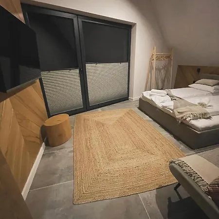 Trzy Szyszki Jezioro Czorsztynskie Balia Oraz Sauna W Cenie