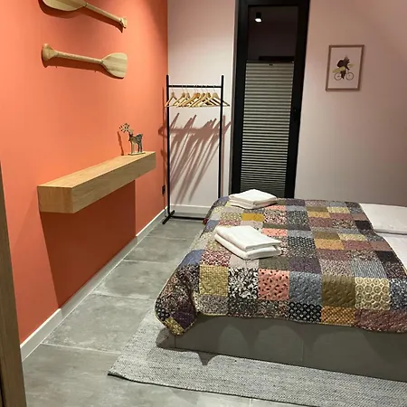Trzy Szyszki Jezioro Czorsztynskie Balia Oraz Sauna W Cenie Holiday home Maniowy