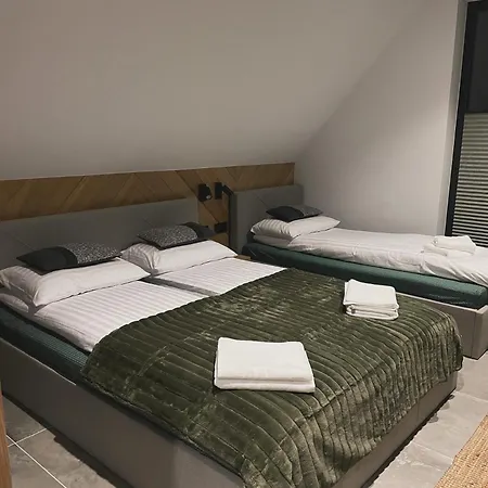 Trzy Szyszki Jezioro Czorsztynskie Balia Oraz Sauna W Cenie Сasa de vacaciones