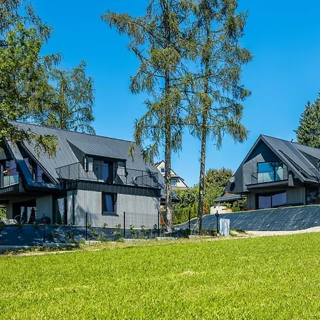 Trzy Szyszki Jezioro Czorsztynskie Balia Oraz Sauna W Cenie Сasa de vacaciones *